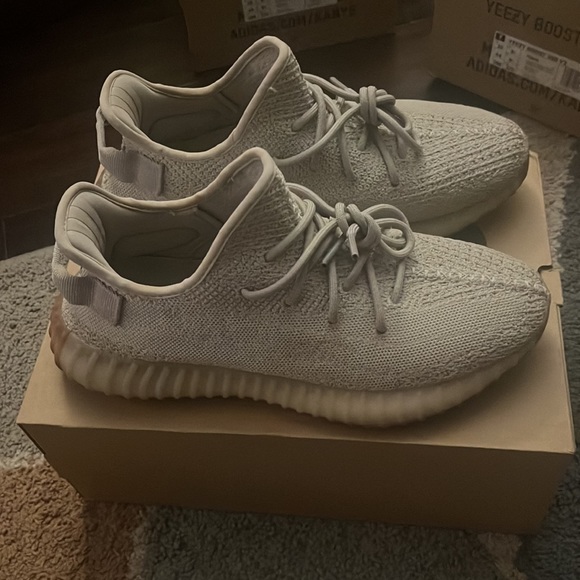 Yeezy 350 v2 - sesame - Picture 4 of 7